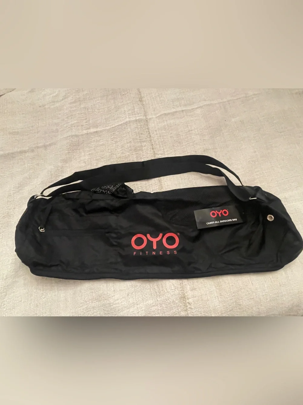 OYO Fitness Black Gym Duffel Bag Carry-All Shoulder Tote Workout Yoga Bag NWT